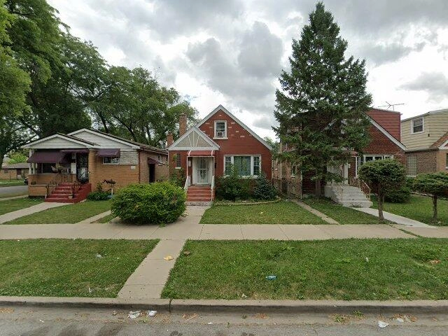 House image located at Chicago, IL 60620