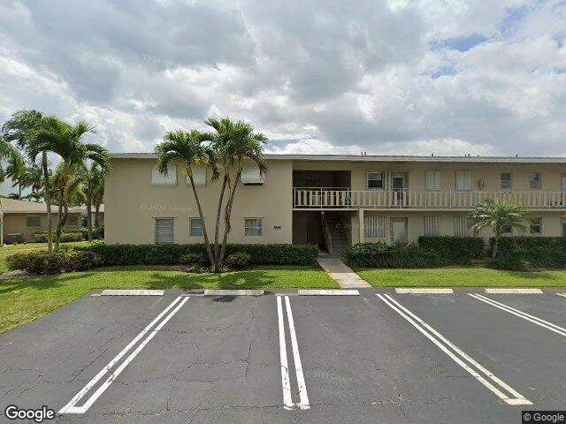 House image located at Boynton Beach, FL 33435