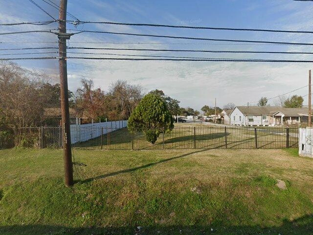 House image located at Philadelphia, PA 19138