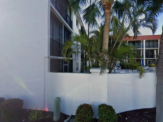 House image located at Seminole, FL 33772