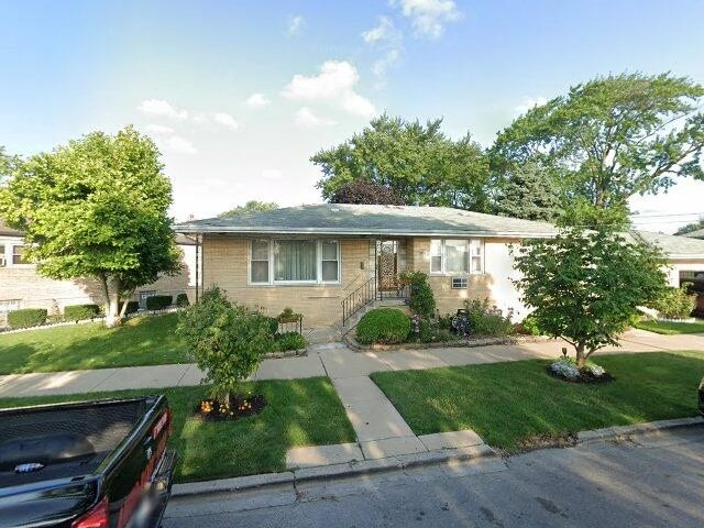 House image located at Chicago, IL 60652