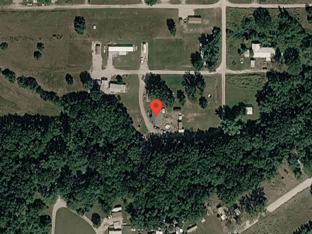 House image located at Mound City, KS 66056