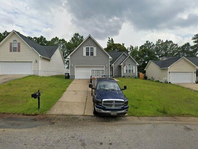 House image located at Fayetteville, NC 28306