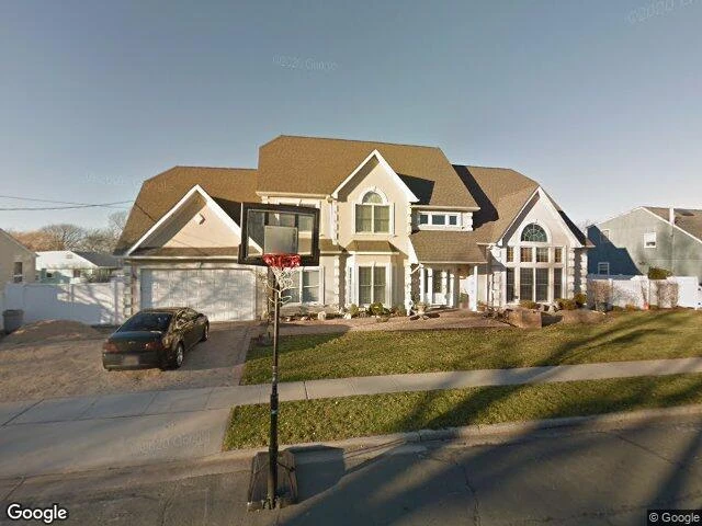 House image located at Lindenhurst, NY 11757