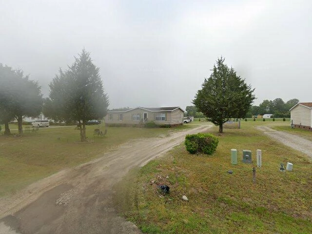 House image located at La Grange, NC 28551