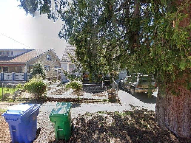 House image located at Portland, OR 97206