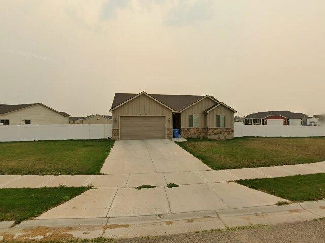 House image located at Idaho Falls, ID 83401