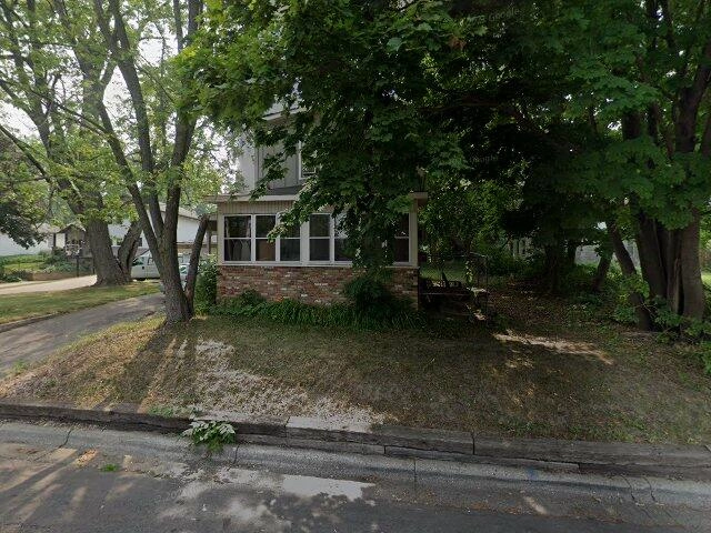 House image located at Saint Paul, MN 55118