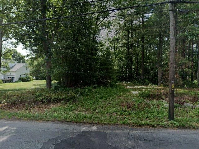 House image located at Niles, MI 49120