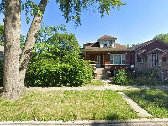 House image located at Chicago, IL 60643