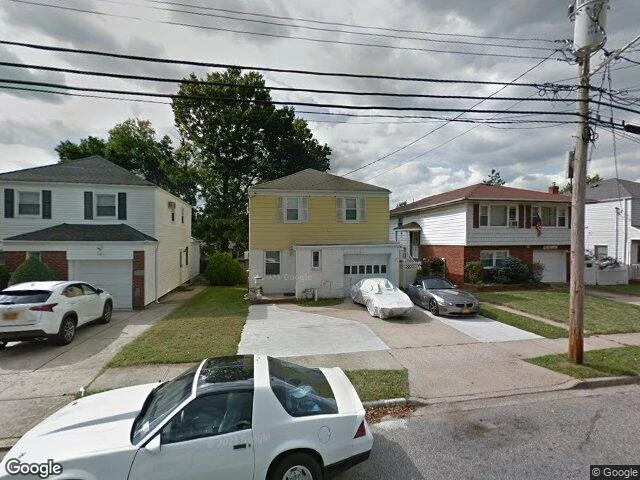 House image located at Franklin Square, NY 11010