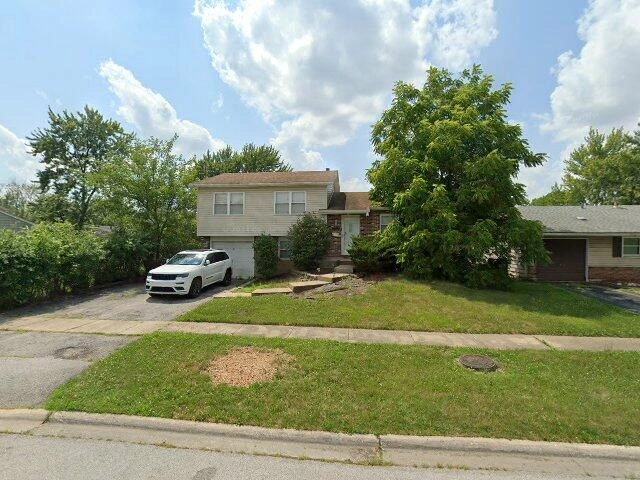 House image located at Country Club Hills, IL 60478