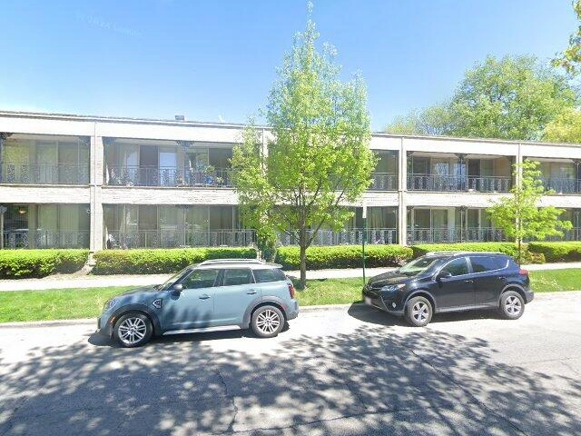 House image located at Oak Park, IL 60302