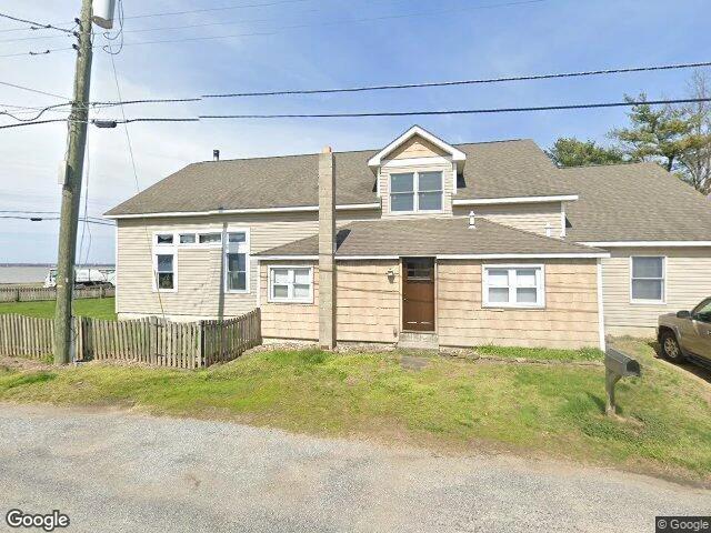 House image located at Pennsville, NJ 08070