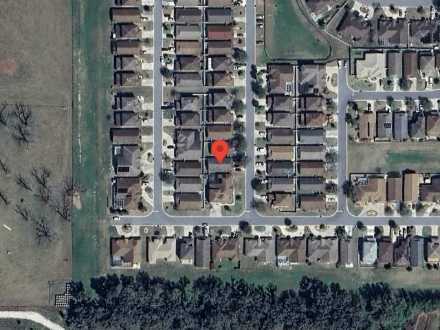 House image located at Oxford, FL 34484