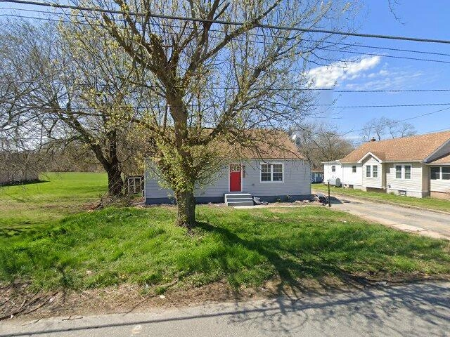 House image located at Pennsville, NJ 08070