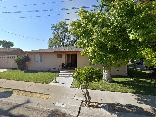 House image located at Pittsburg, CA 94565