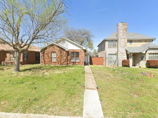 House image located at Desoto, TX 75115