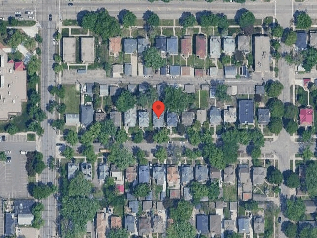 House image located at Saint Paul, MN 55104