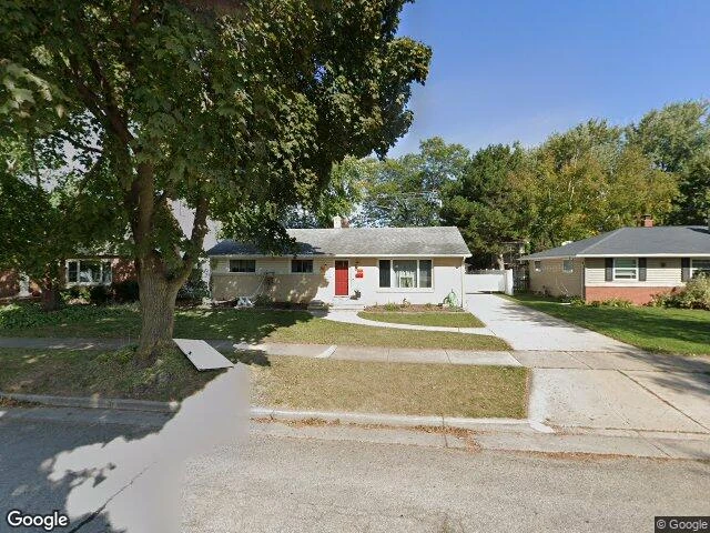 House image located at Appleton, WI 54911