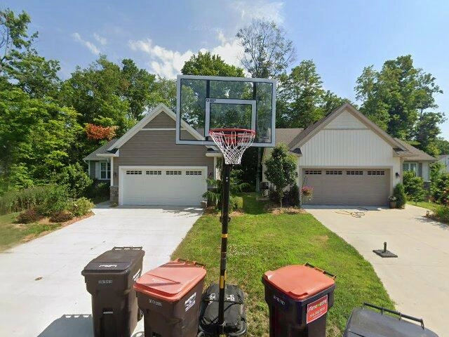 House image located at Caledonia, MI 49316