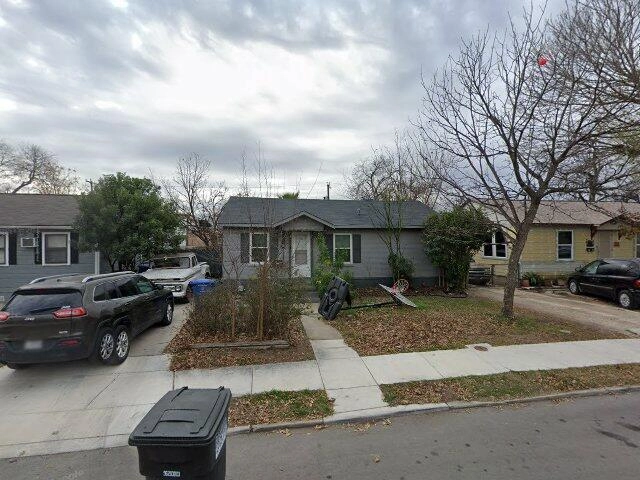 House image located at San Antonio, TX 78201