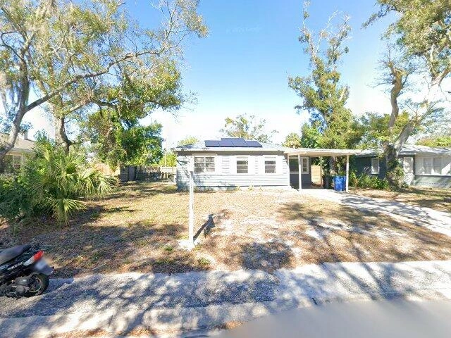 House image located at Saint Petersburg, FL 33711