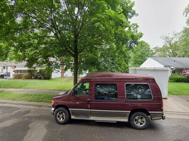 House image located at Akron, OH 44320