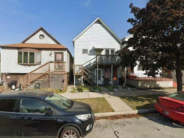 House image located at Whiting, IN 46394