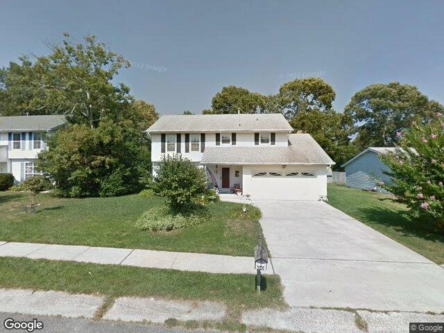 House image located at Tuckerton, NJ 08087