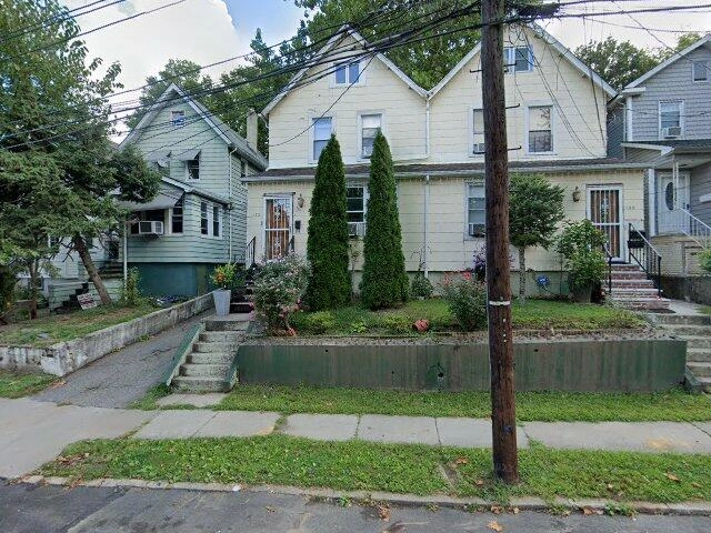 House image located at Staten Island, NY 10310