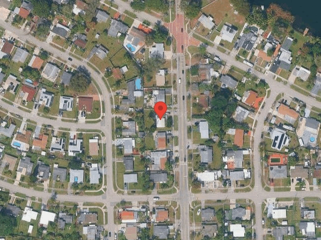 House image located at Hollywood, FL 33023