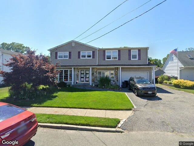 House image located at Holbrook, NY 11741