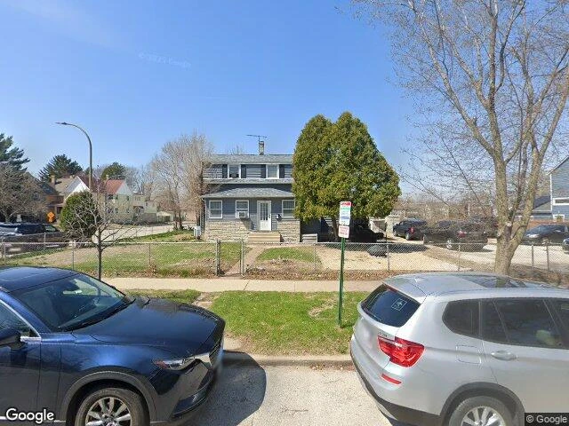 House image located at Evanston, IL 60201