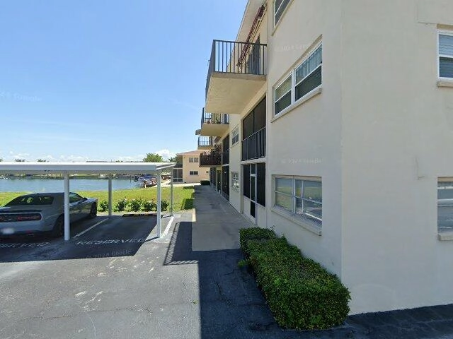 House image located at Saint Petersburg, FL 33711