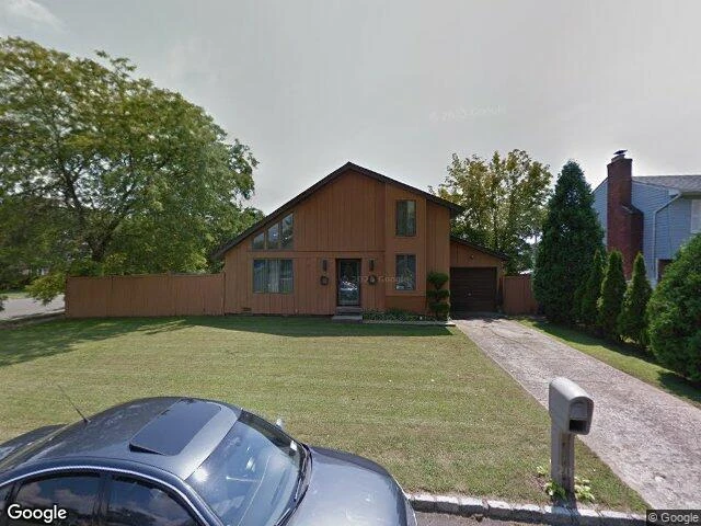 House image located at Islip, NY 11751