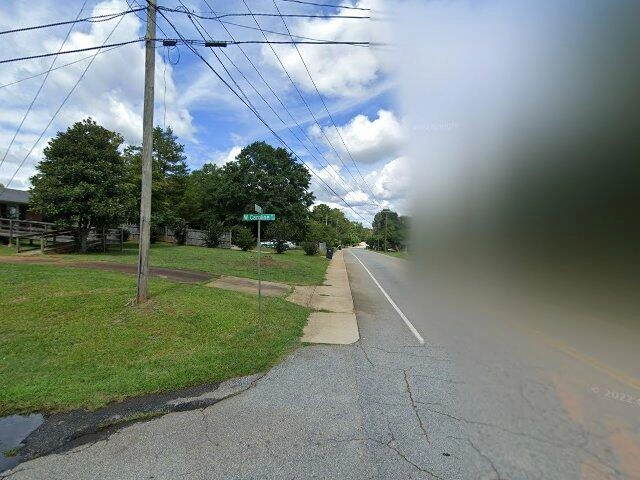 House image located at Irvington, KY 40146