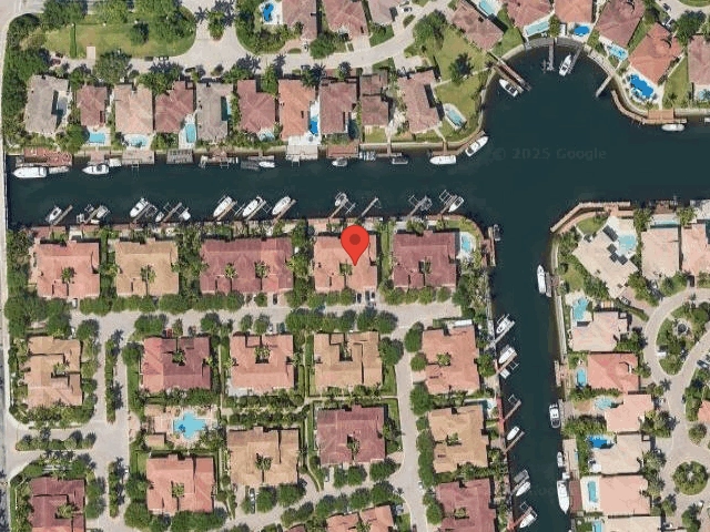 House image located at Hollywood, FL 33019