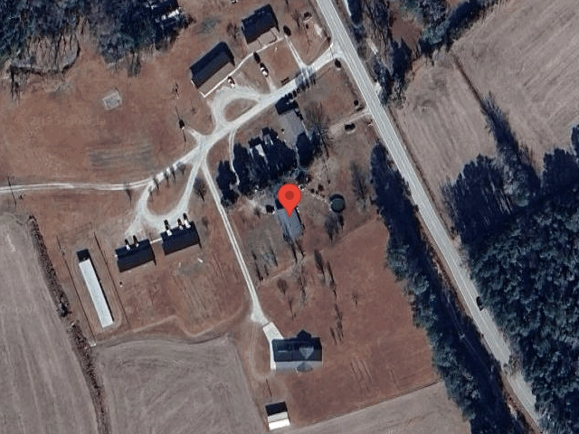 House image located at Maysville, NC 28555