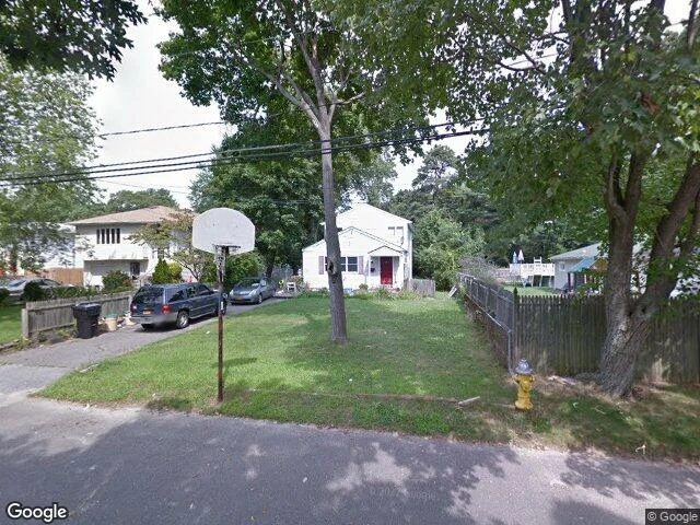 House image located at Bay Shore, NY 11706