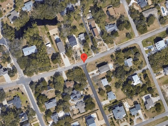 House image located at Irvington, AL 36544