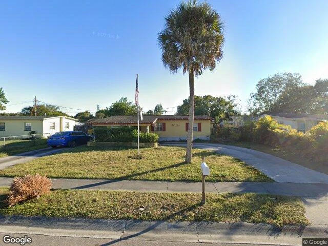 House image located at North Fort Myers, FL 33903