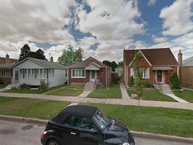 House image located at Chicago, IL 60638