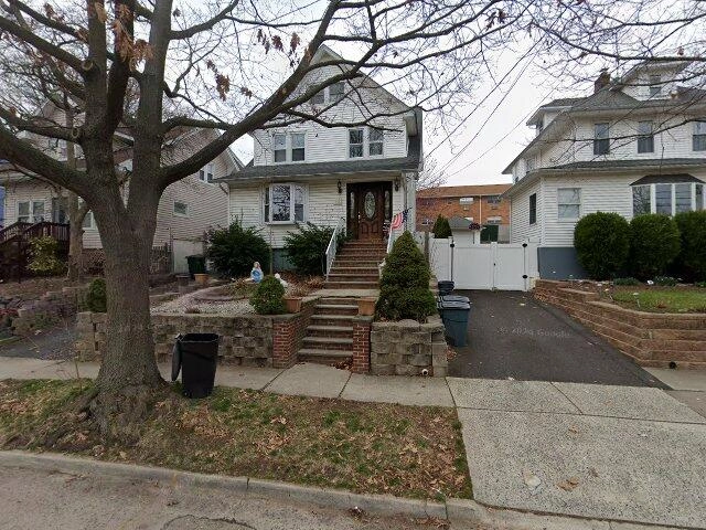 House image located at Ridgefield Park, NJ 07660