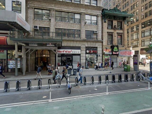 House image located at Troy, NY 12182