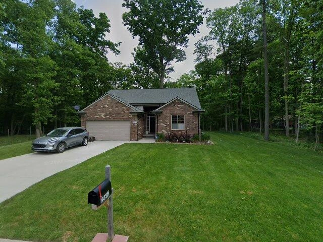 House image located at Southfield, MI 48033