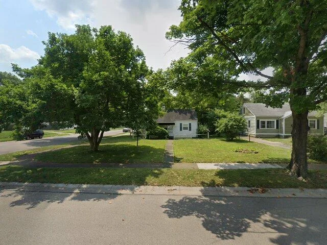 House image located at Middletown, OH 45044