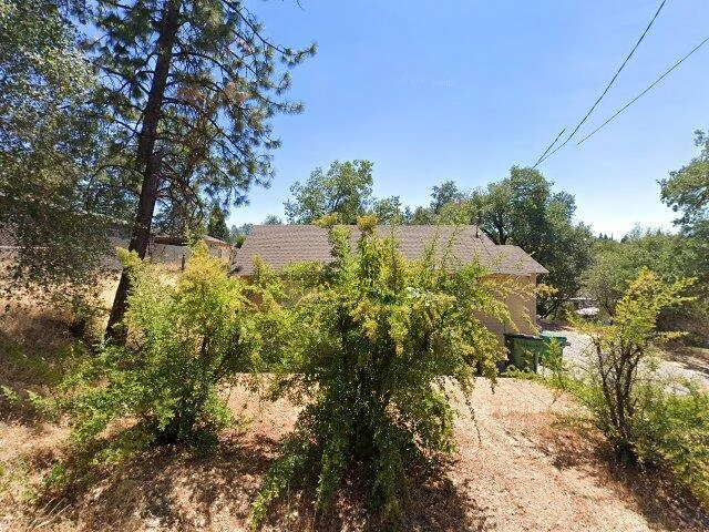 House image located at Shasta Lake, CA 96019
