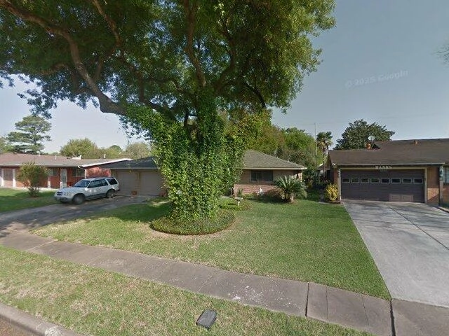 House image located at Houston, TX 77017