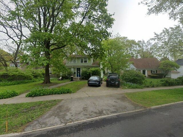 House image located at Winnetka, IL 60093